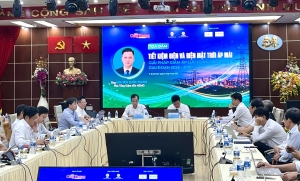 Tọa đàm “Tiết kiệm điện và điện mặt trời áp mái: Giải pháp giảm áp lực cung ứng điện giai đoạn 2026-2030” - Ảnh: VGP/LA
